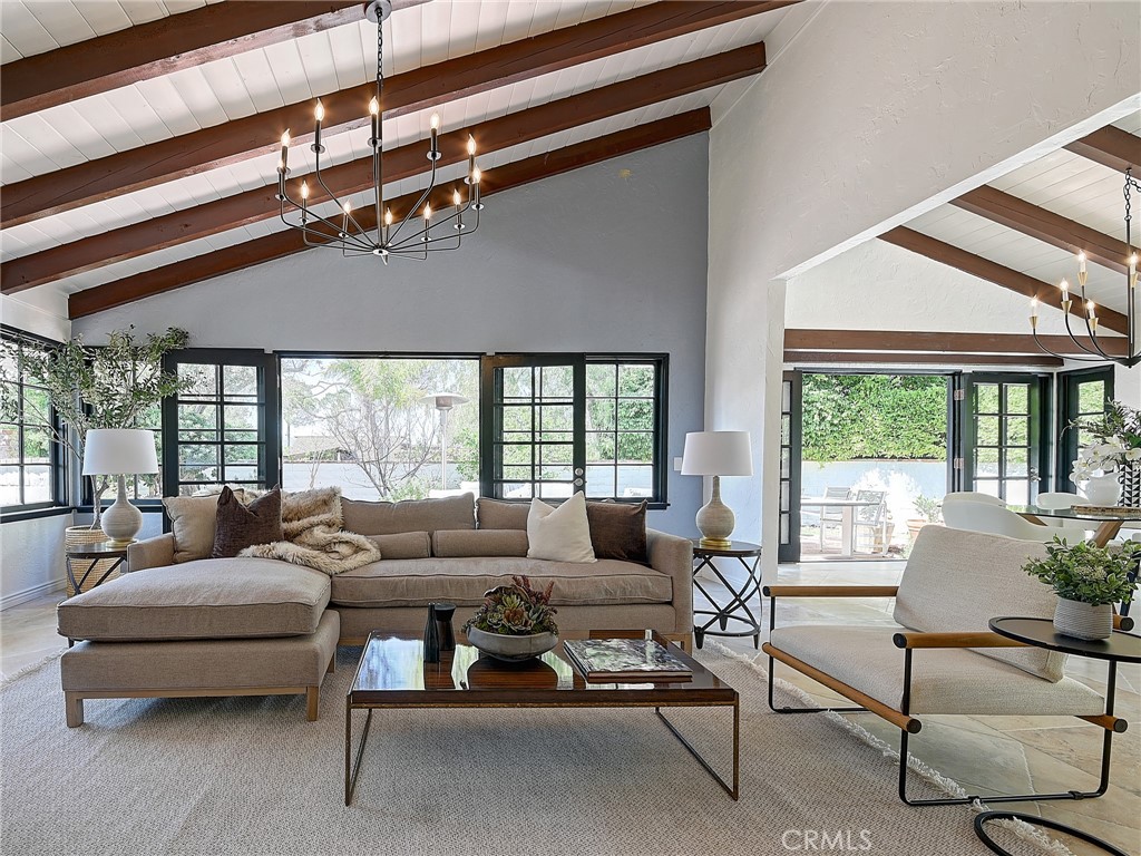 46 Empty Saddle Road Rolling Hills Estates, CA 90274 - Photo 6 of 75