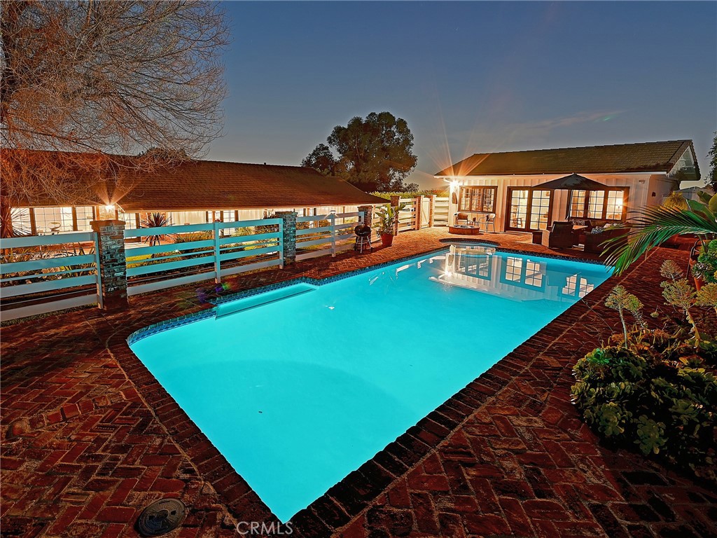 46 Empty Saddle Road Rolling Hills Estates, CA 90274 - Photo 75 of 75 Twilight Pool