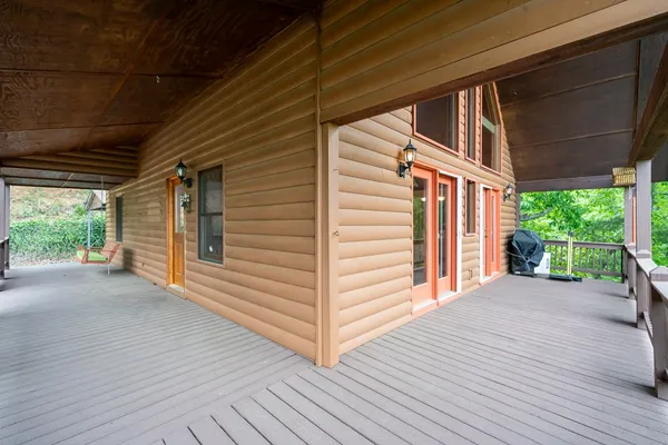 $495,000 | 818 Five Forks Drive, Murphy, NC 28906