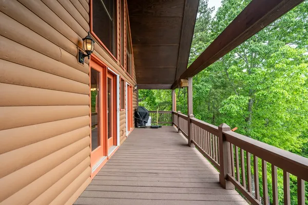 $495,000 | 818 Five Forks Drive, Murphy, NC 28906