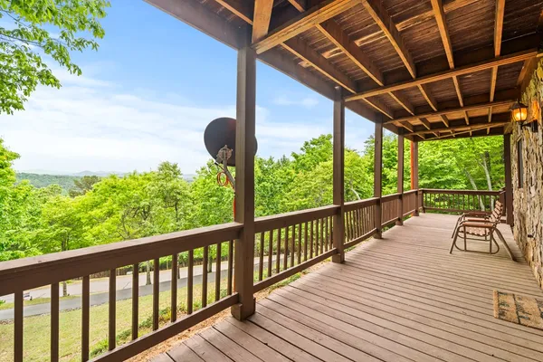 $495,000 | 818 Five Forks Drive, Murphy, NC 28906