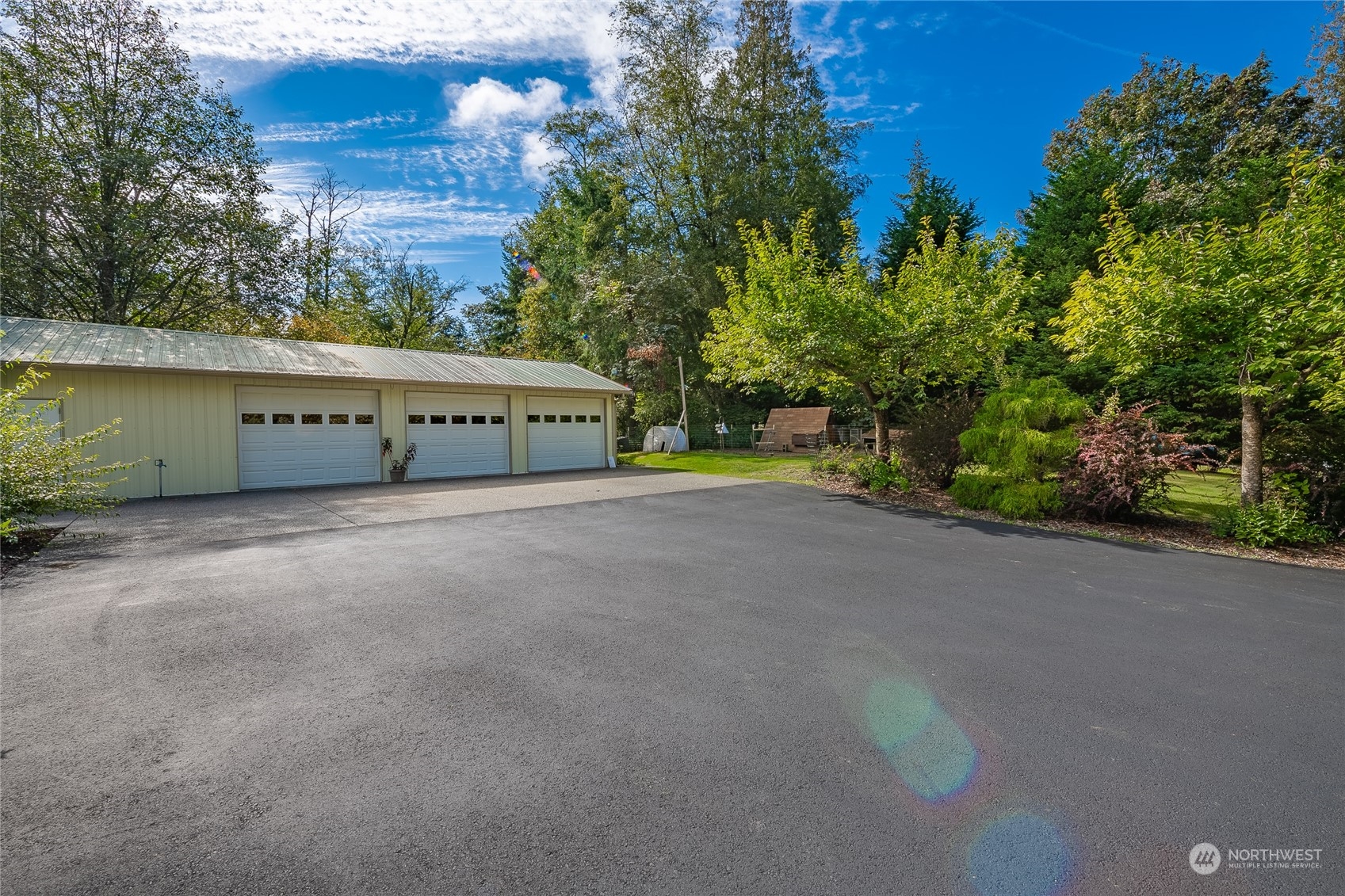 3663 H Street Road Blaine, WA 98230 - Photo 5 of 40