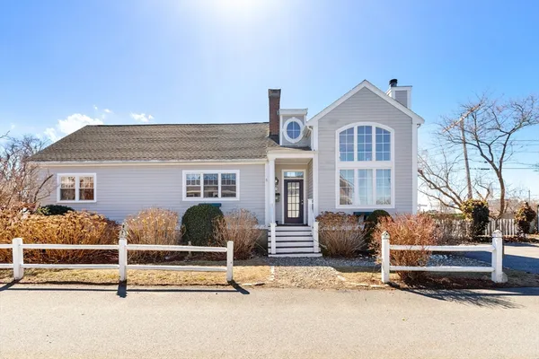 $969,900 | 4 Winter Island Road, Salem, MA 01970