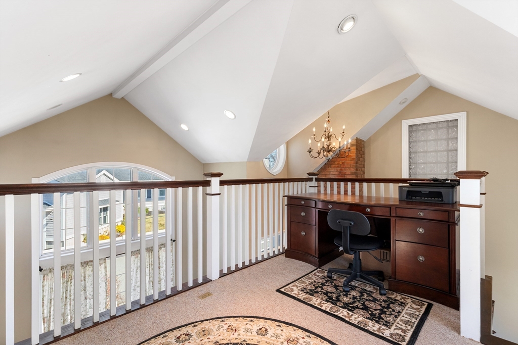 4 Winter Island Road Salem, MA 01970 - Photo 13 of 42