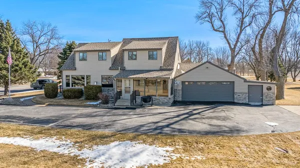 $575,000 | 509 Cottage Avenue, Hendricks, MN 56136