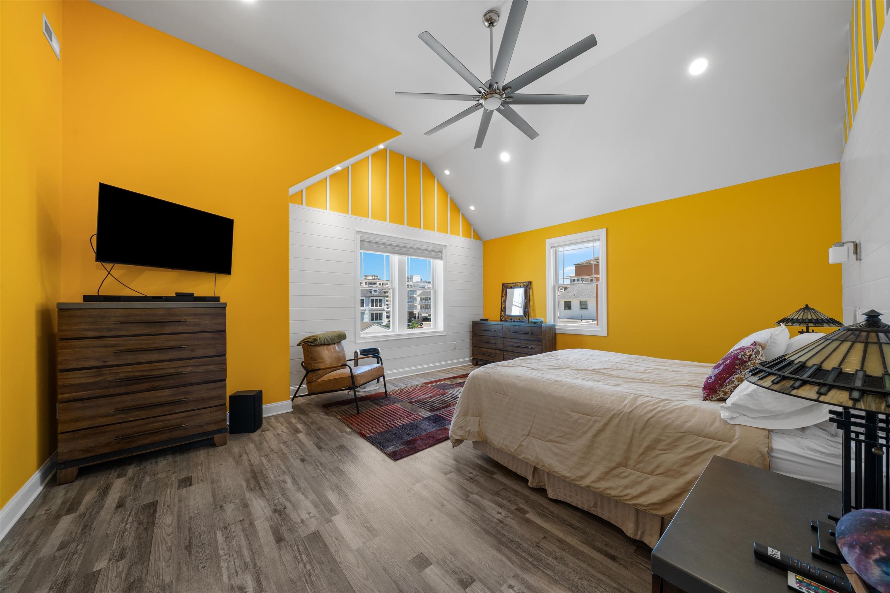 305 East Stockton Road Wildwood Crest, NJ 08260 - Photo 19 of 28 a bedroom with a bed and a flat screen tv