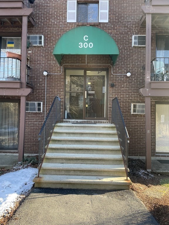 300 Codman Hill Road, Unit 1C Boxborough, MA 01719 - Photo 2 of 16 Gallery Image 2