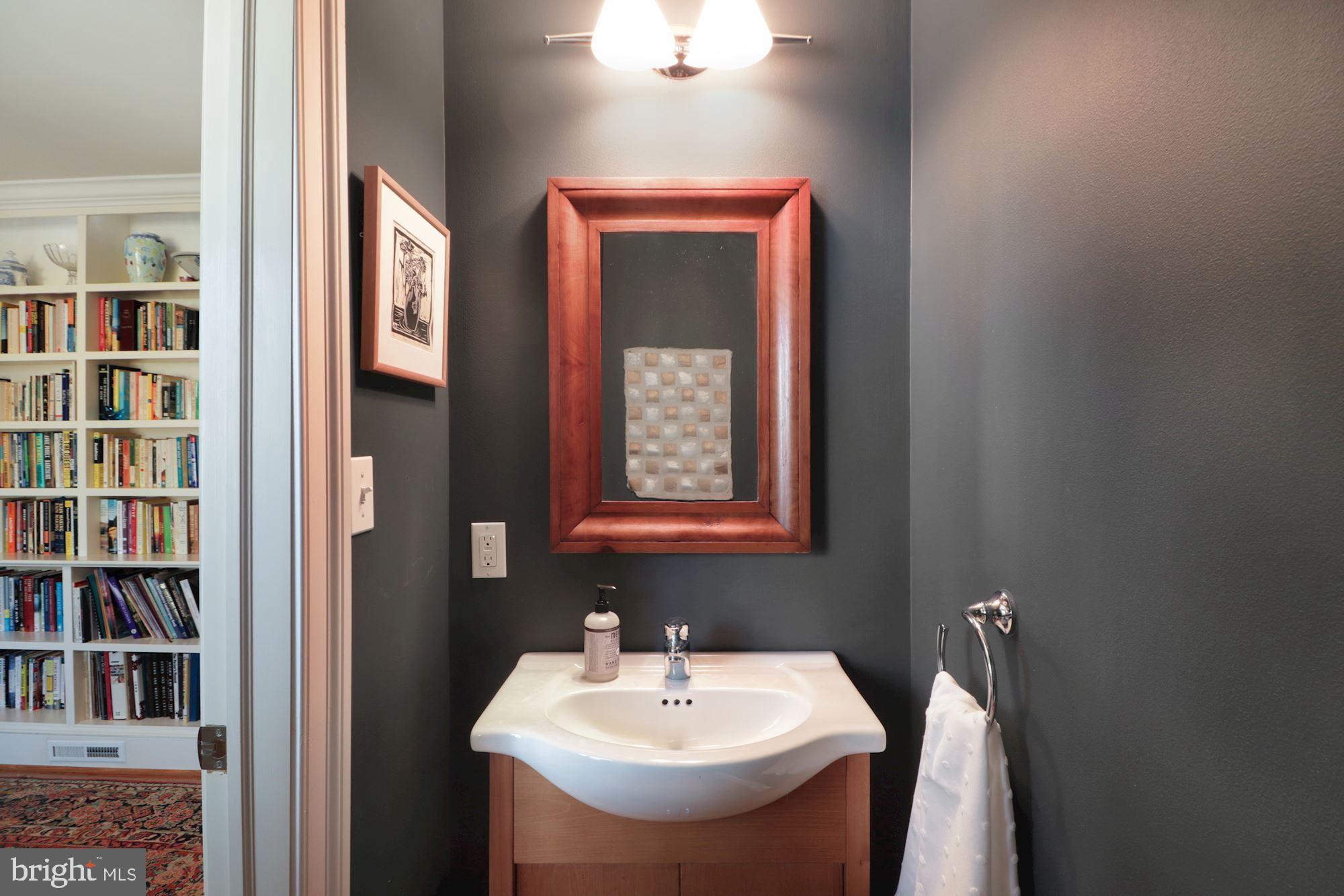 7201 Lenhart Drive Chevy Chase, MD 20815 - Photo 12 of 47 Half-bath in Bedroom#4