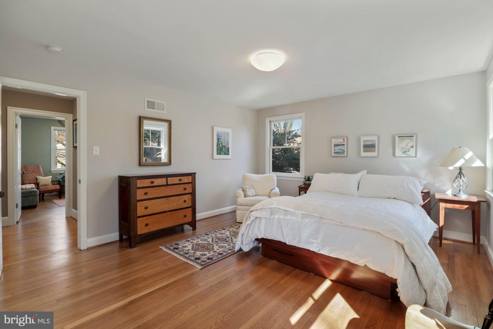 7201 Lenhart Drive Chevy Chase, MD 20815 - Photo 19 of 47 Bedroom #2