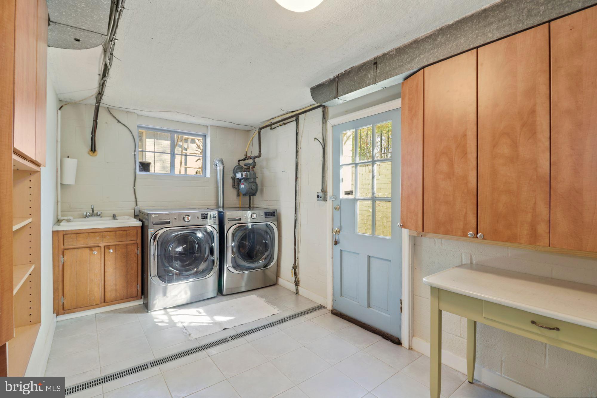 7201 Lenhart Drive Chevy Chase, MD 20815 - Photo 29 of 47 Laundry Room