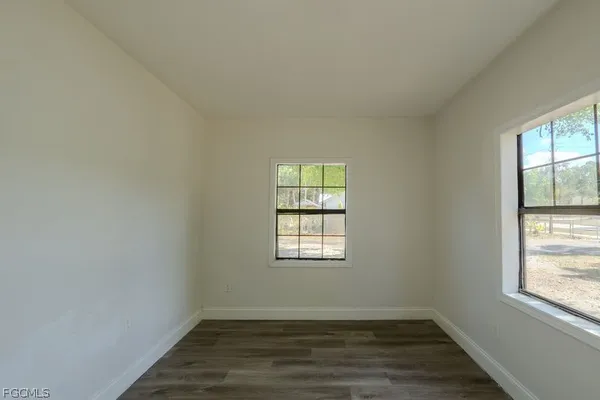 $3,100 | 599 Carolina Avenue, Fort Myers, FL 33905
