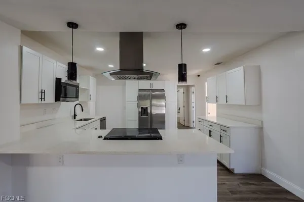 $3,100 | 599 Carolina Avenue, Fort Myers, FL 33905