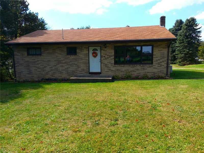 446 Concord Circle Road Beaver Falls, PA 15010 - Photo 1 of 18 Exterior Front.