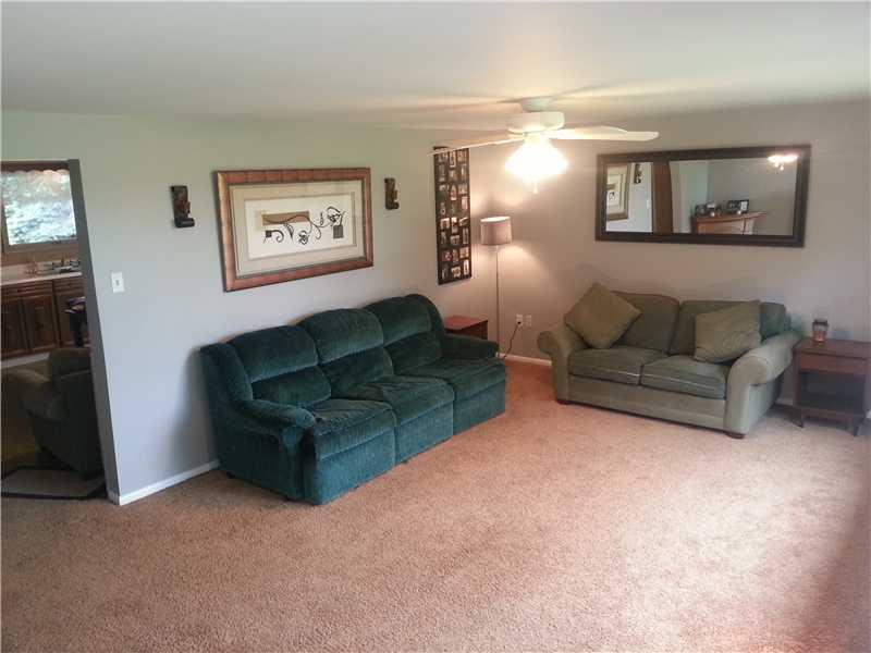 446 Concord Circle Road Beaver Falls, PA 15010 - Photo 5 of 18 Living Room.