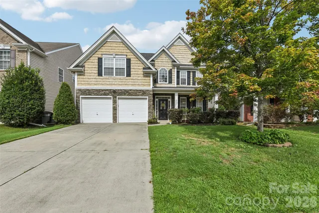 $500,000 | 3351 Streamside Drive, Davidson, NC 28036