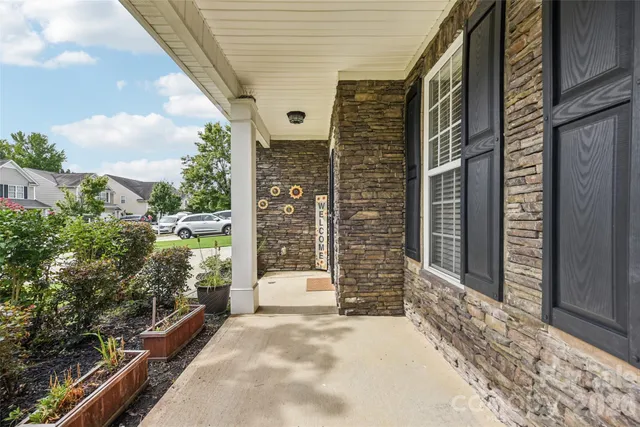 $500,000 | 3351 Streamside Drive, Davidson, NC 28036