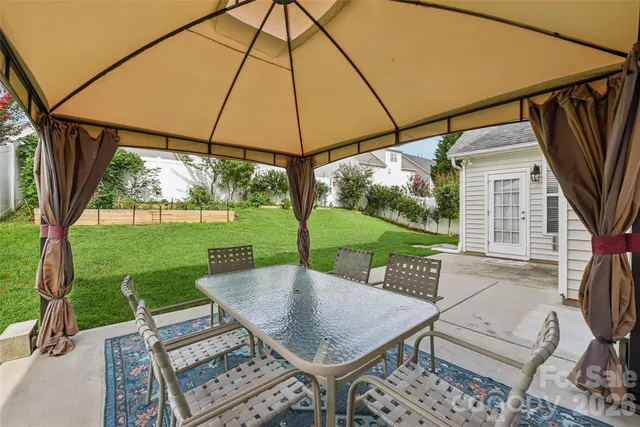 $500,000 | 3351 Streamside Drive, Davidson, NC 28036