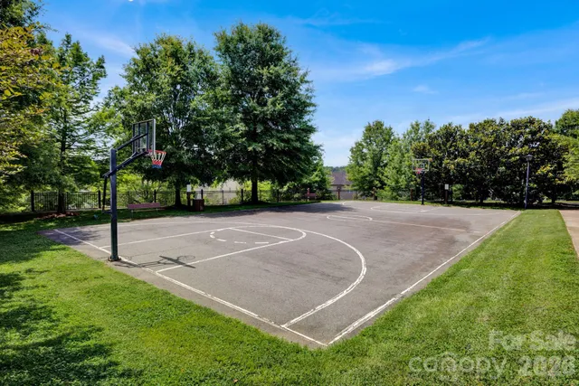 $500,000 | 3351 Streamside Drive, Davidson, NC 28036