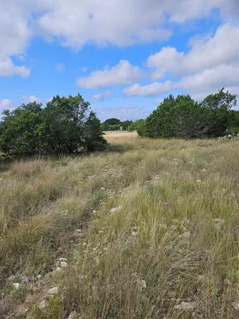 $825,000 | 7997 Sd 52100, Rocksprings, TX 78880