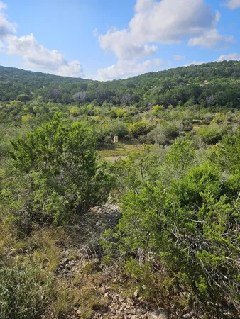 $825,000 | 7997 Sd 52100, Rocksprings, TX 78880