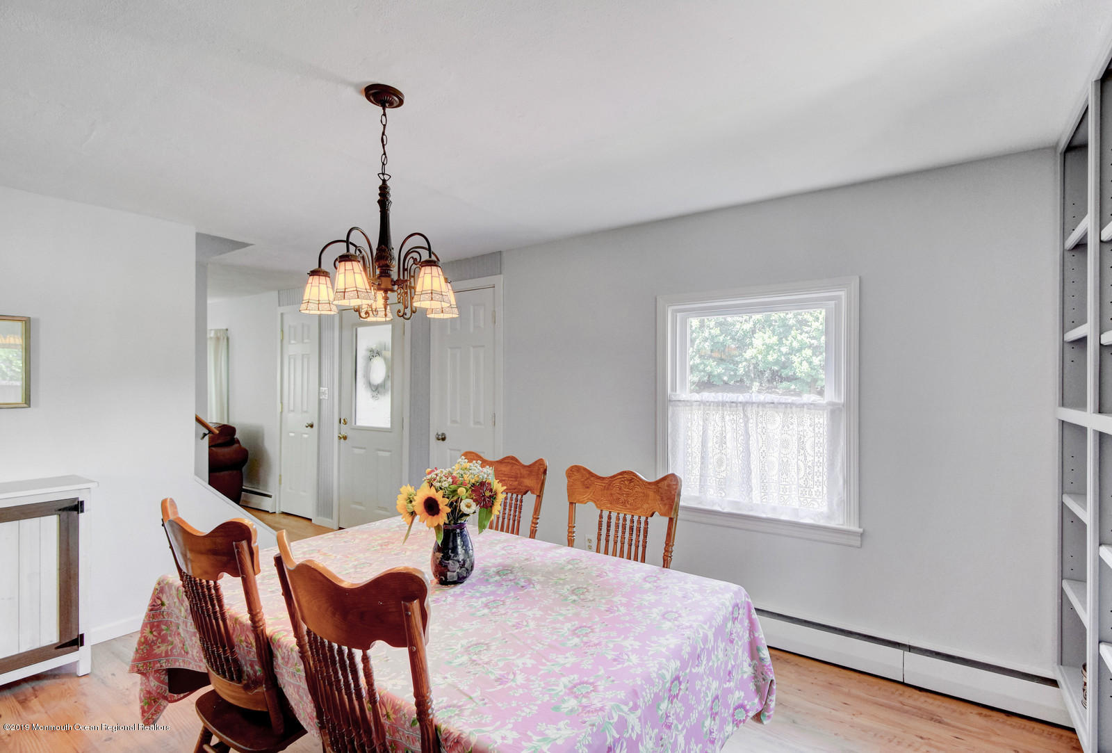 739 Rte 524 Allentown, NJ 08501 - Photo 16 of 35 19_18Dining_mls