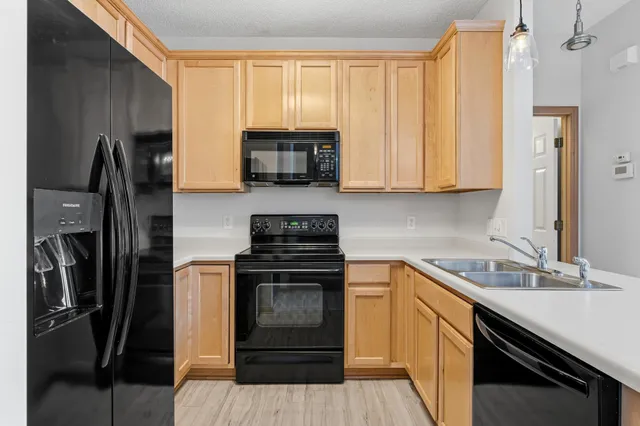 $250,000 | 3804 Abercrombie Lane, Stillwater, MN 55082