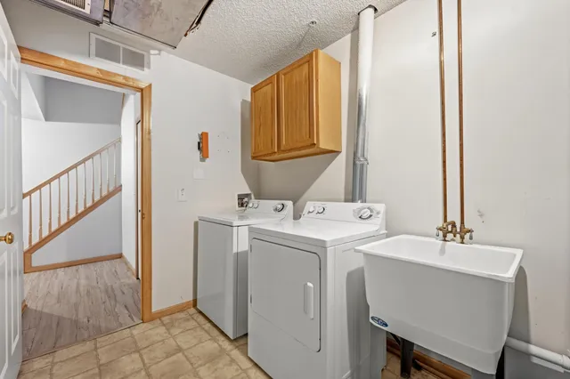 $245,000 | 3804 Abercrombie Lane, Stillwater, MN 55082