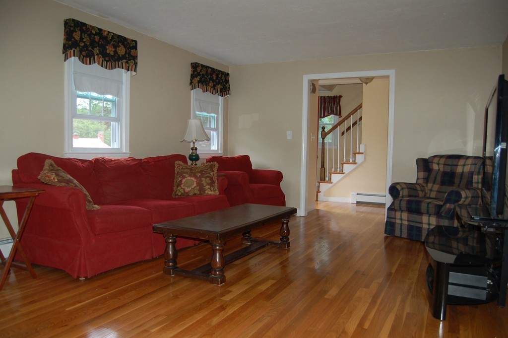 80 Tilden Road Weymouth, MA 02190 - Photo 9 of 13 Gallery Image 9