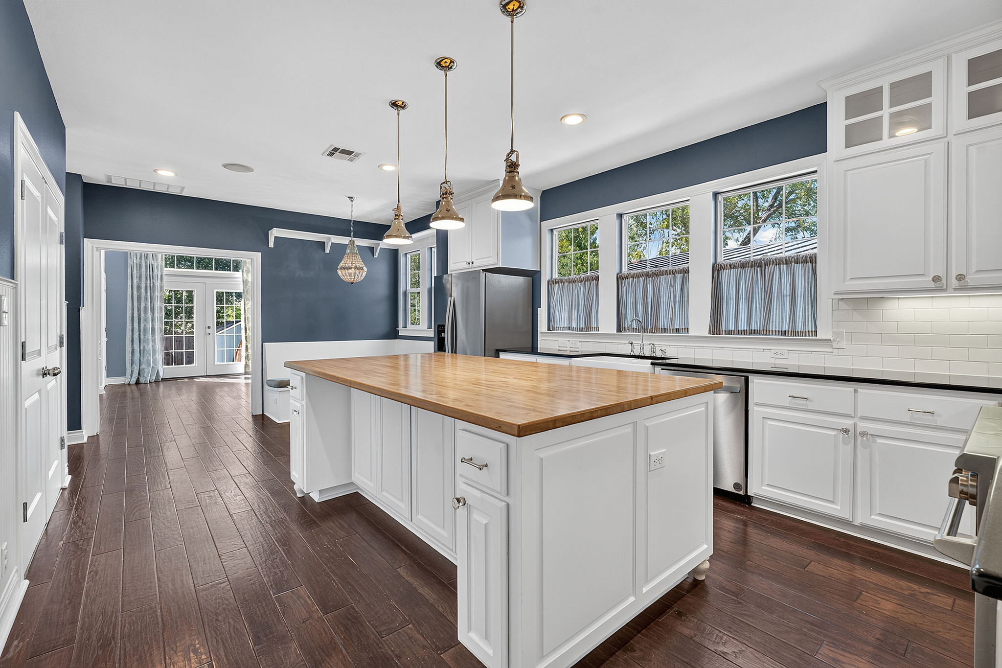 1710 Wethersfield Road, Unit 1 Austin, TX 78703 - Photo 5 of 29 Gallery Image 5