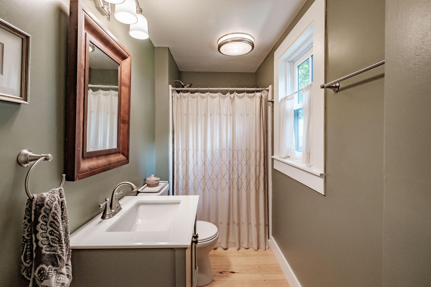 56 Joy Valley Road Buxton, ME 04093 - Photo 24 of 55 56 Joy V bath 4