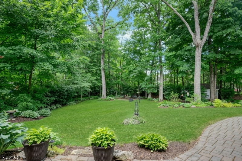 20 Lark Lane Oak Ridge, NJ 07438 - Photo 37 of 47