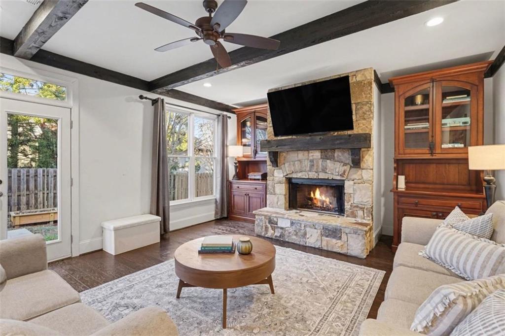 2153 Whitestone Court Southeast Smyrna, GA 30080 - Photo 10 of 38