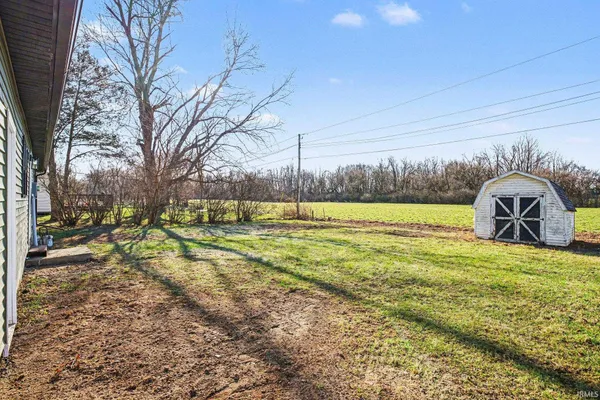 $230,000 | 9565 East Wawasee Lane, Syracuse, IN 46567