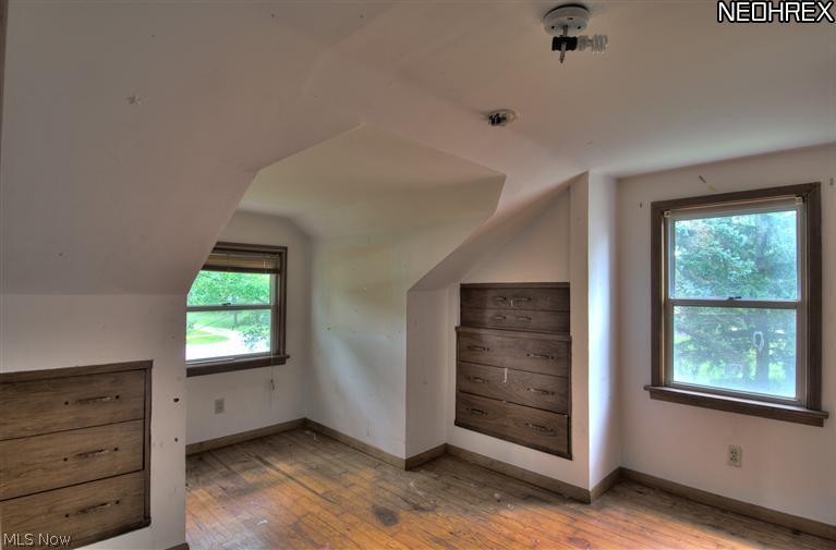 9934 Prospect Road Strongsville, OH 44149 - Photo 9 of 23 Gallery Image 9