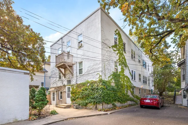 $105,000 | 3421 Hennepin Avenue, Unit 5, Minneapolis, MN 55408