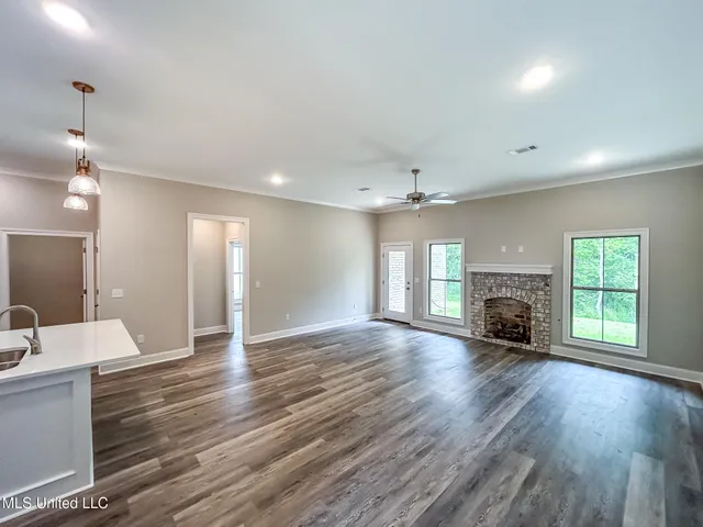 $279,500 | 969 Riverside Lane, Pearl, MS 39208