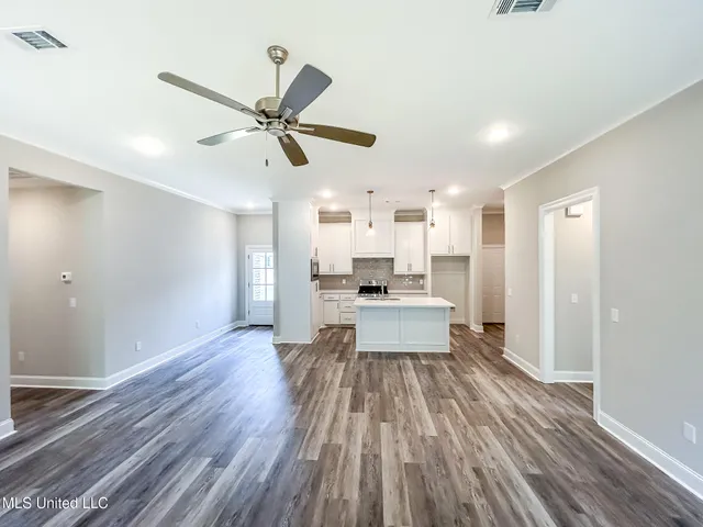 $279,500 | 969 Riverside Lane, Pearl, MS 39208