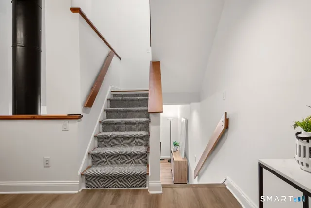 $359,900 | 3 Idlewood, Unit 3, Bethel, CT 06801