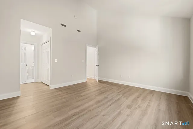 $359,900 | 3 Idlewood, Unit 3, Bethel, CT 06801