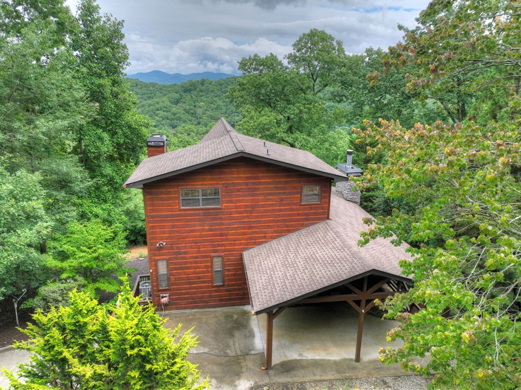 496 Calen Drive Blue Ridge, GA 30513 - Photo 13 of 55