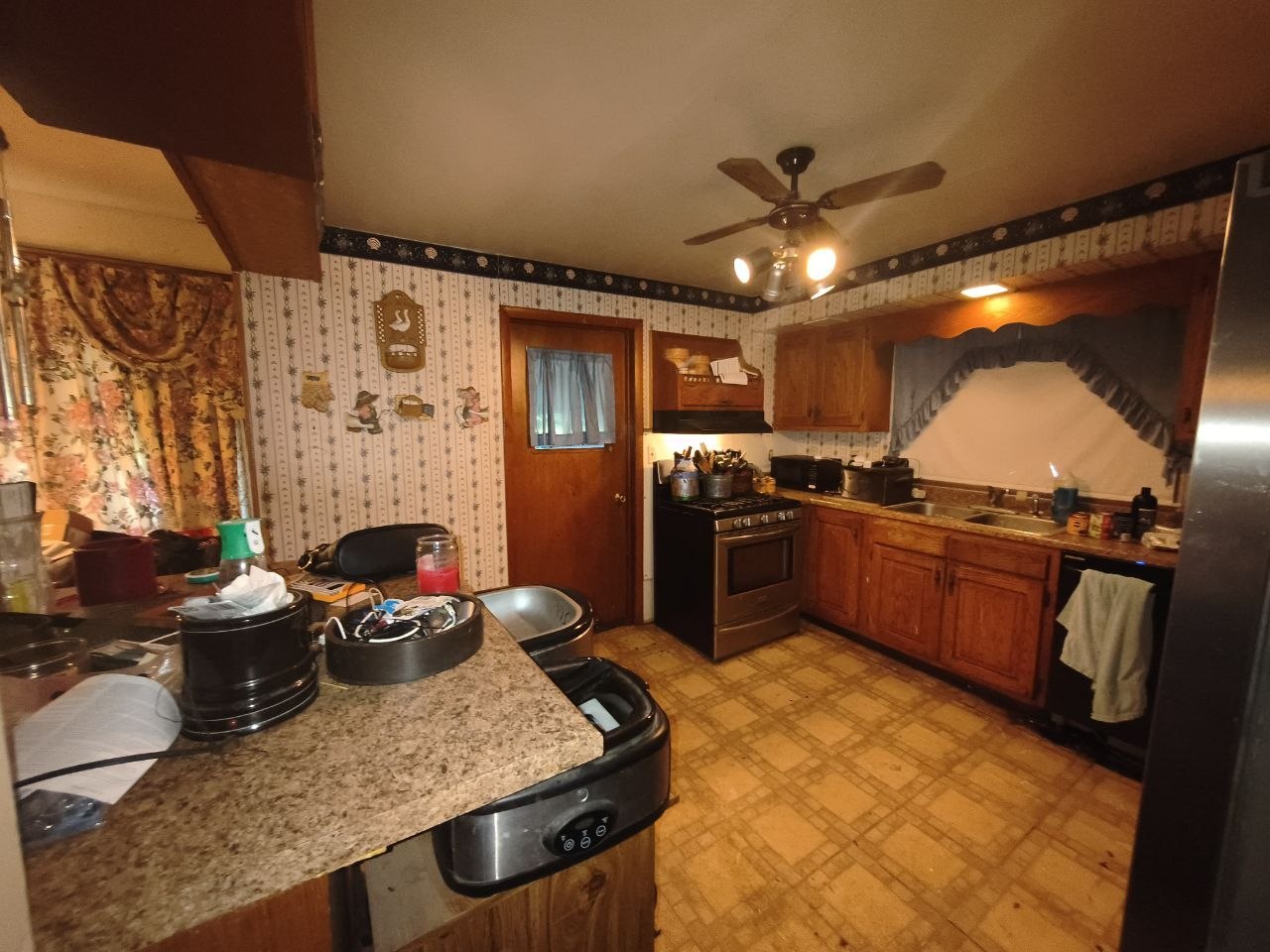 400 South Kentucky Street Camp Point, IL 62320 - Photo 6 of 14