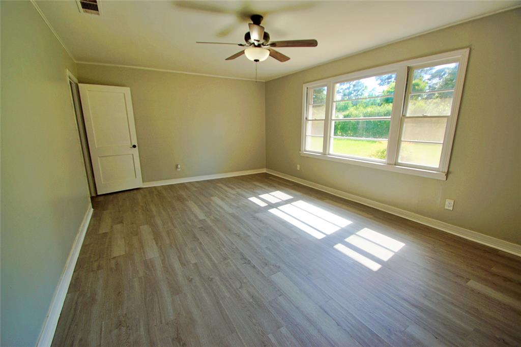 104 Orr Street Sarepta, LA 71071 - Photo 17 of 24 Front Living Room