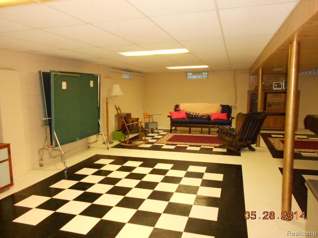 35401 Ash Road New Boston, MI 48164 - Photo 19 of 27 DSCN2658.jpg