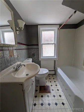 $109,900 | 105 Kelburn Street, Buffalo, NY 14206