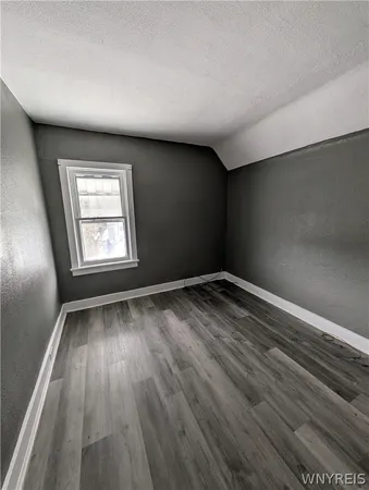 $109,900 | 105 Kelburn Street, Buffalo, NY 14206