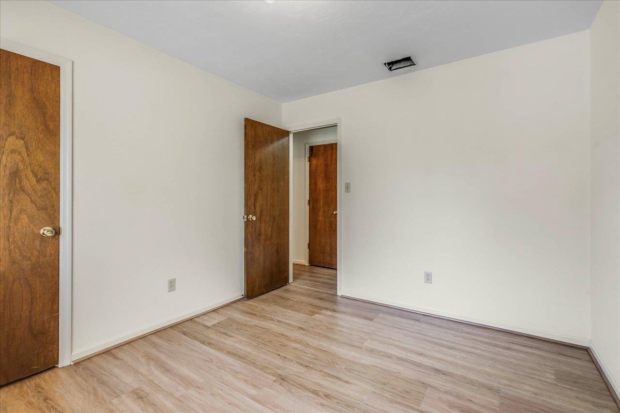 2328 Windermere Road Tallahassee, FL 32311 - Photo 16 of 41 Gallery Image 16