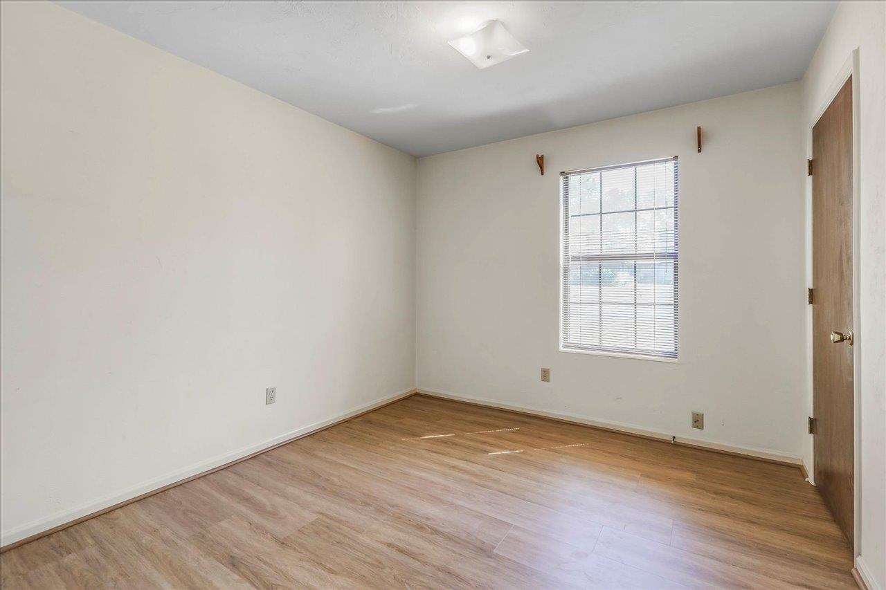 2328 Windermere Road Tallahassee, FL 32311 - Photo 17 of 41 Gallery Image 17
