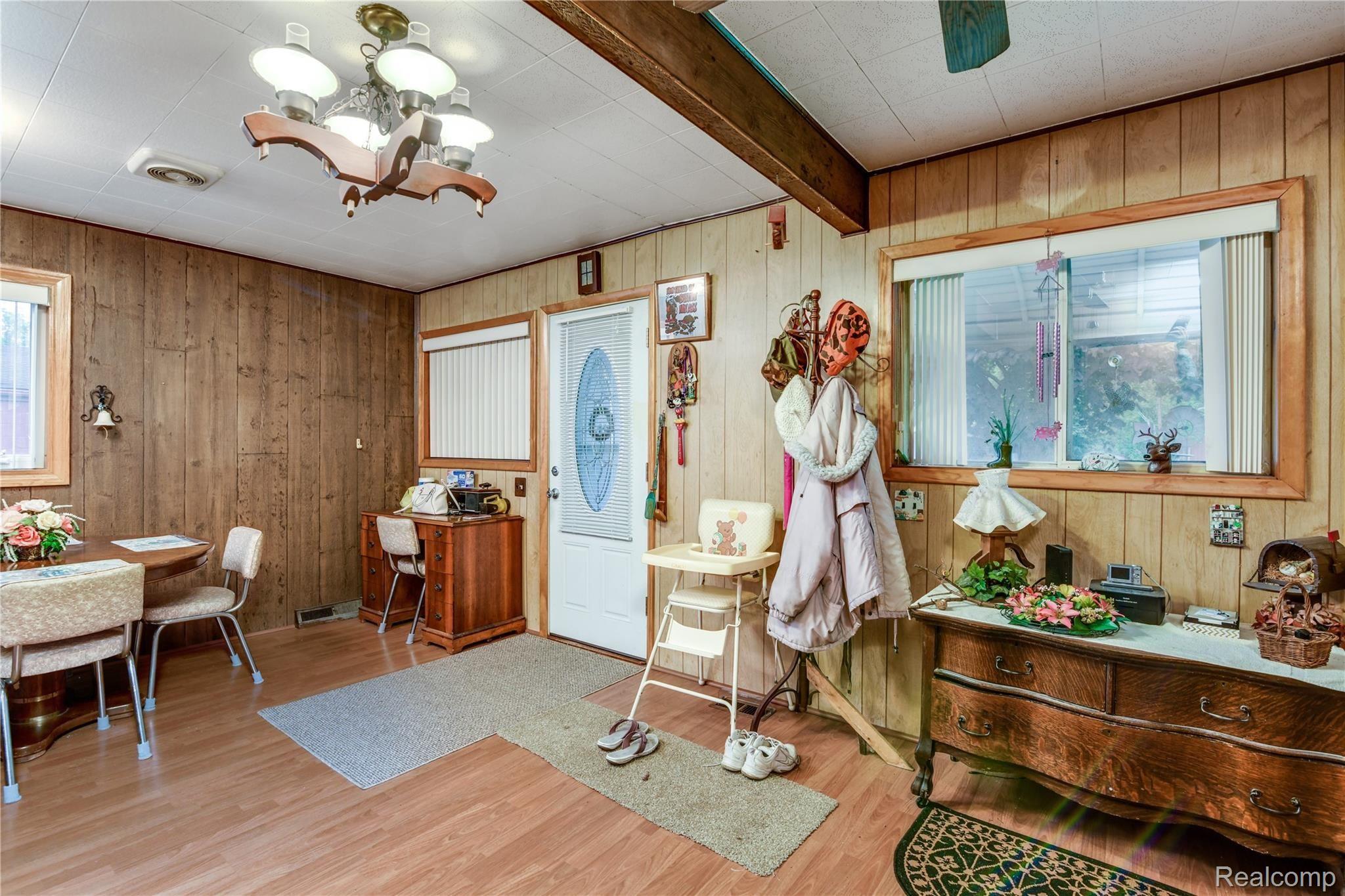 38811 Wade Road Romulus, MI 48174 - Photo 14 of 31 38811+Wade+Rd+Romulus-15-original.jpg