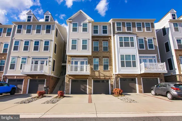 $2,850 | 24650 Caribou Square, Aldie, VA 20105