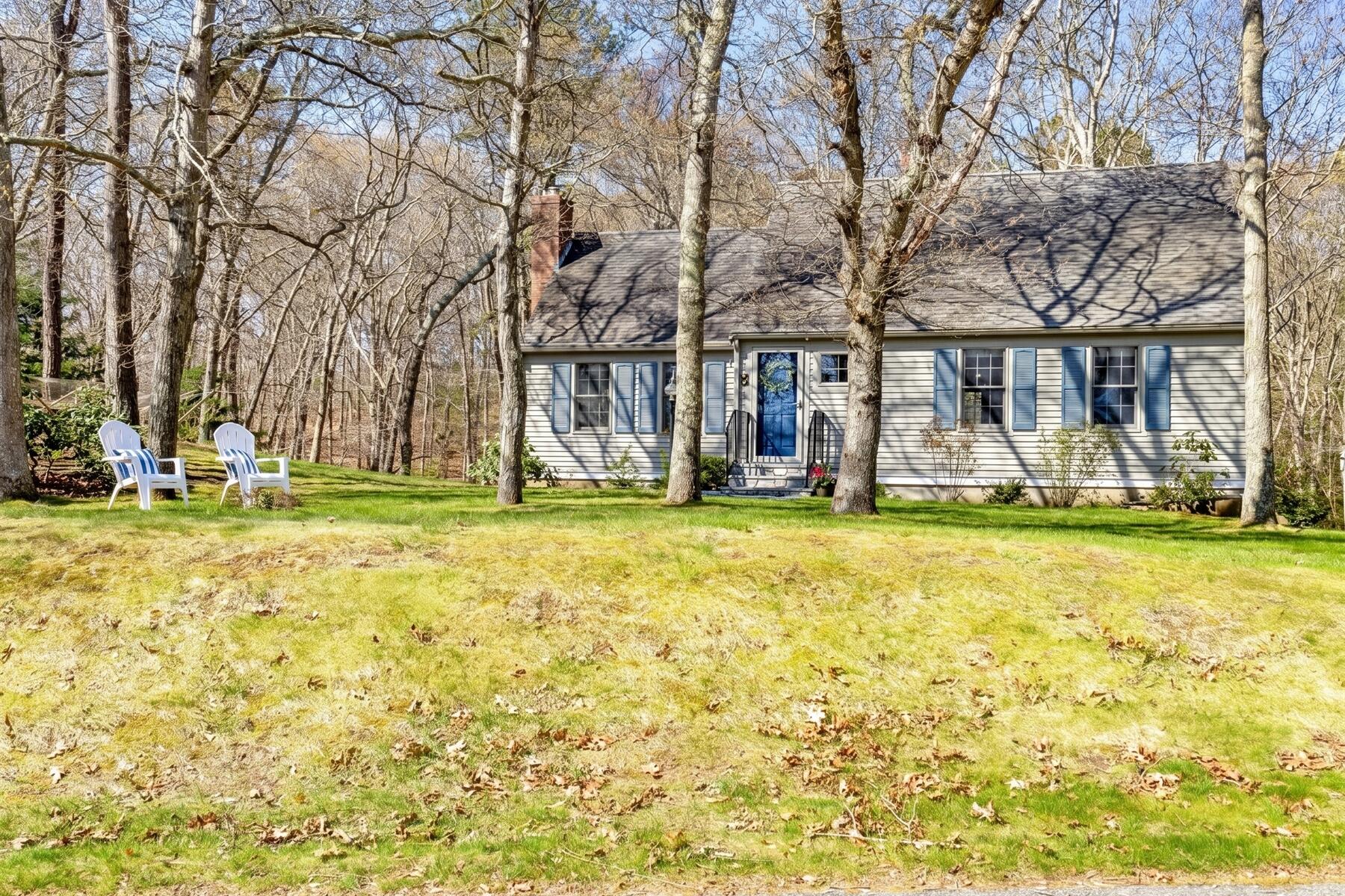 27 Old Toll Road West Barnstable, MA 02668 - Photo 2 of 38 01-hf_20260506_154319_b2f9041b-1d4b-4b39